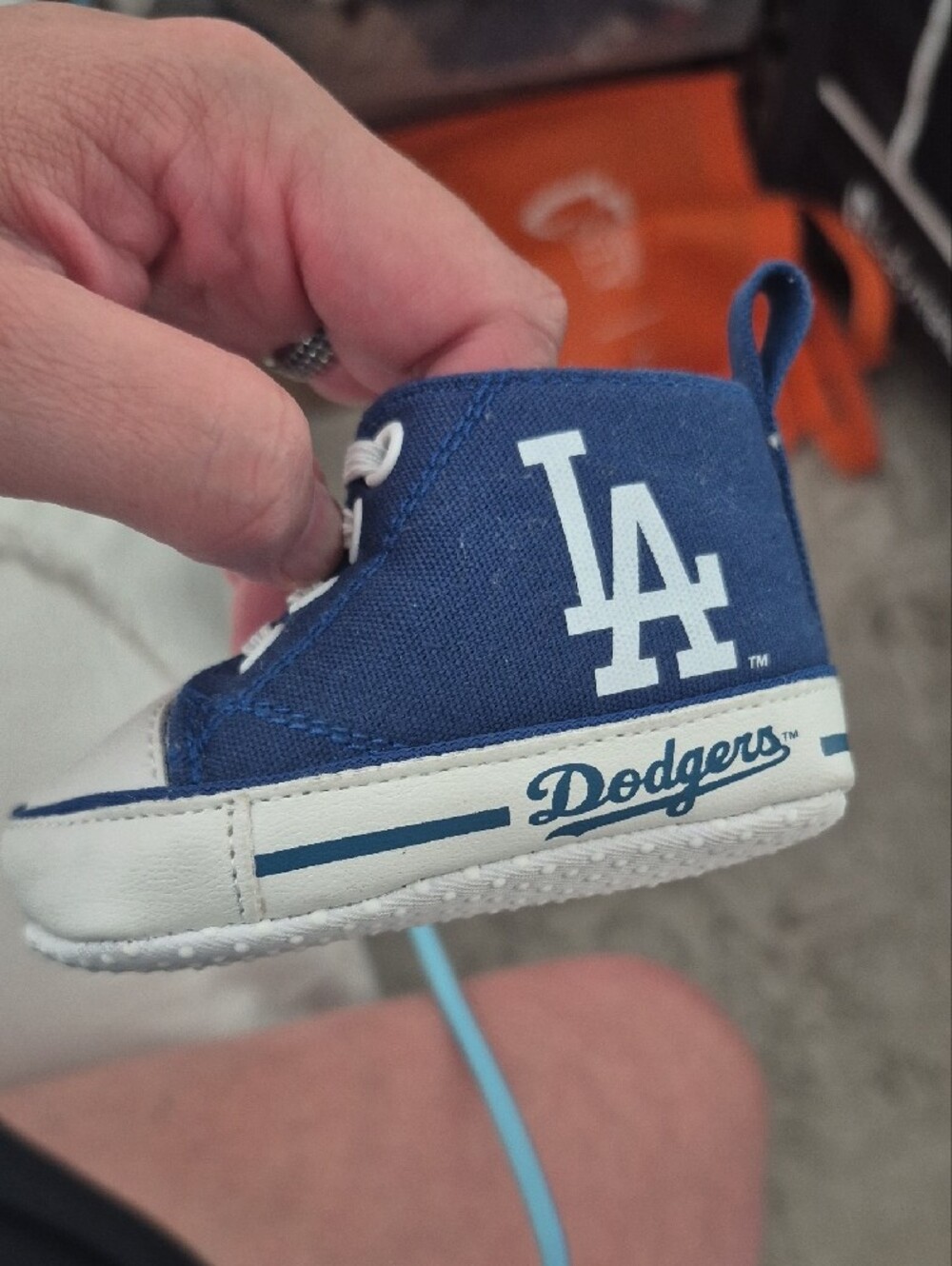 Fanatics Blue LA Dodger Canvas Baby Sneakers with White Accents - Picture 3 of 6
